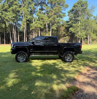 Black 2018 GMC Sierra 1500 Denali