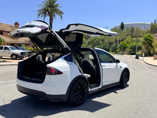 White 2020 Tesla Model X Performance
