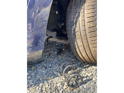 Photo 2 of 4 of 2018 Jeep Grand Cherokee Summit