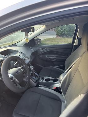 2014 Ford Escape S