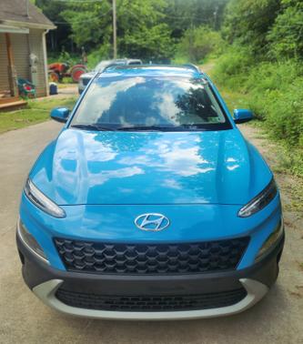2022 Hyundai KONA SEL