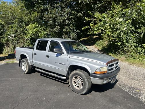 2001 Dodge Dakota Sport