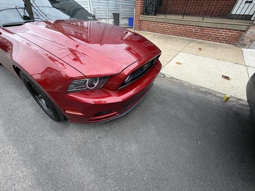 Red 2014 Ford Mustang V6