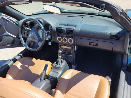 Green 2002 Toyota MR2 Spyder
