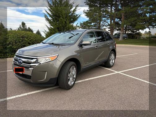 Gray 2013 Ford Edge Limited
