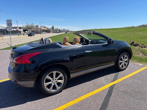 Black 2014 Nissan Murano CrossCabriolet Base