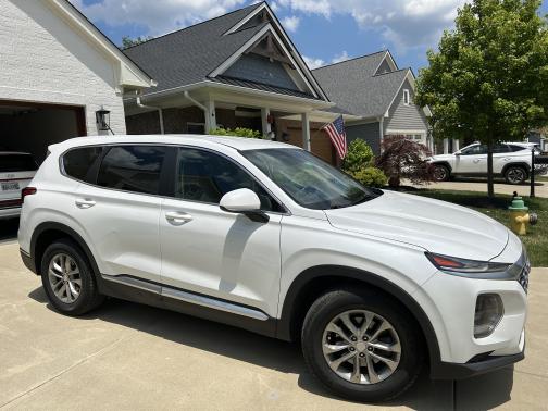 2019 Hyundai SANTA FE SE 2.4