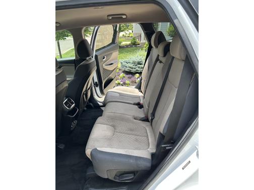 2019 Hyundai SANTA FE SE 2.4