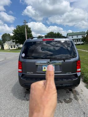Gray 2015 Honda Pilot EX-L