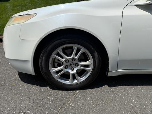 White 2010 Acura TL 3.5