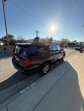 Black 2019 Chevrolet Suburban LT