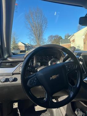 2019 Chevrolet Suburban LT