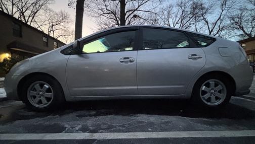 2005 Toyota Prius Base