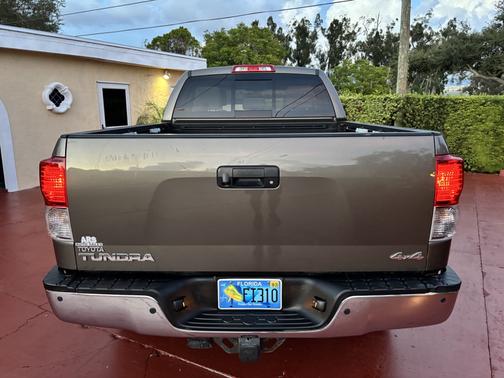 2013 Toyota Tundra Grade