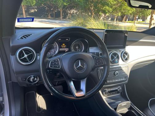 2015 Mercedes-Benz CLA-Class CLA 250