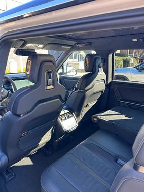 2025 Rivian R1S Adventure Dual-Motor Max Pack