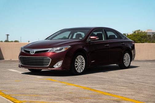 2015 Toyota Avalon Hybrid XLE Touring