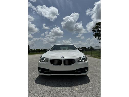2015 BMW 528 i
