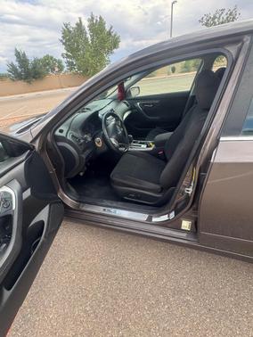 Brown 2014 Nissan Altima 2.5 SV