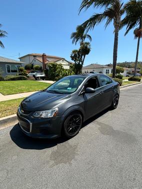 Gray 2017 Chevrolet Sonic LT
