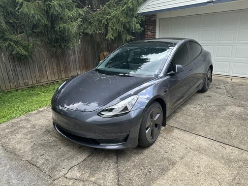 2023 Tesla Model 3 Base