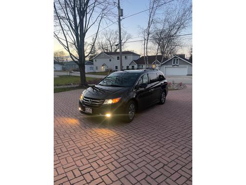 Black 2016 Honda Odyssey Touring