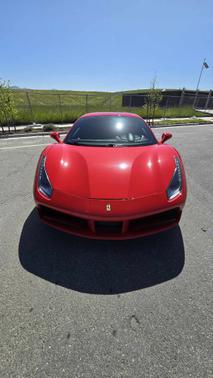 2016 Ferrari 488 GTB Base
