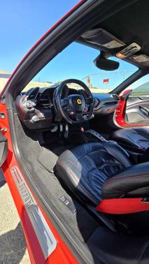 2016 Ferrari 488 GTB Base