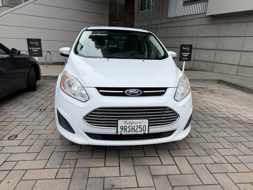 White 2013 Ford C-Max Hybrid SE