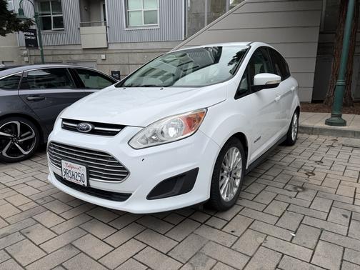 White 2013 Ford C-Max Hybrid SE
