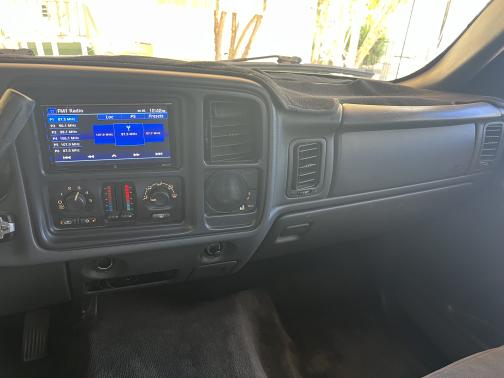 2004 Chevrolet Silverado 1500 LS Extended Cab