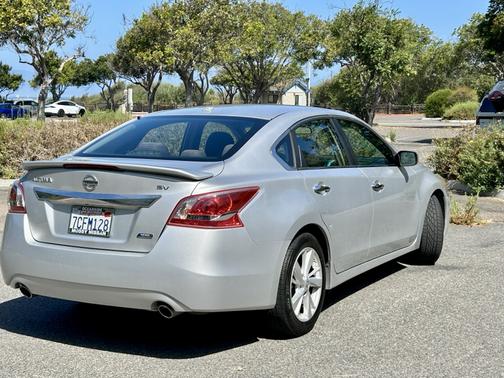 Gray 2013 Nissan Altima 2.5 SV