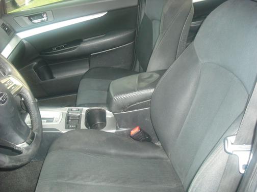 2013 Subaru Legacy 2.5i Premium