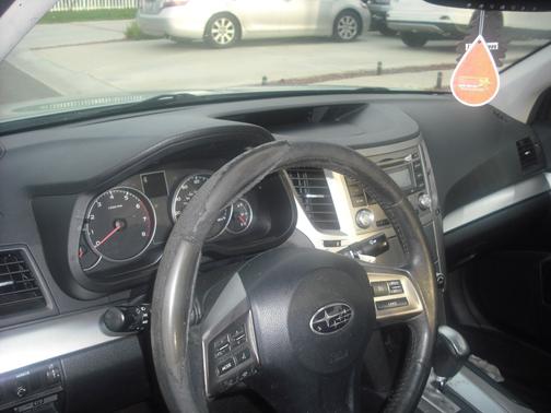 2013 Subaru Legacy 2.5i Premium