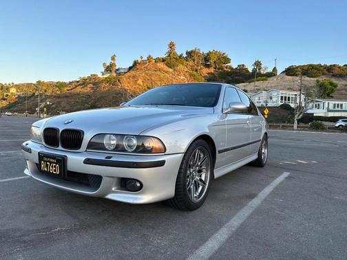 Silver 2002 BMW M5 Base