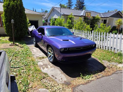 2016 Dodge Challenger SXT