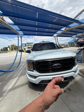 Gray 2022 Ford F-150 Lariat