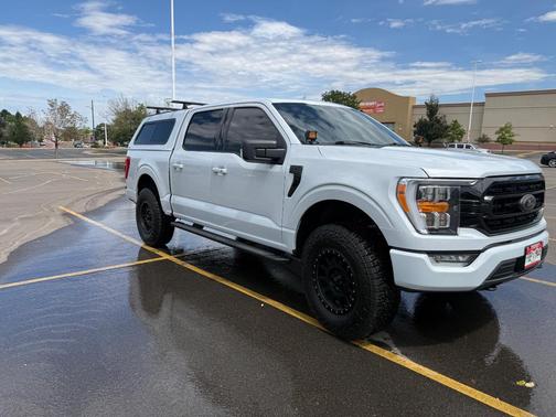 Gray 2022 Ford F-150 Lariat