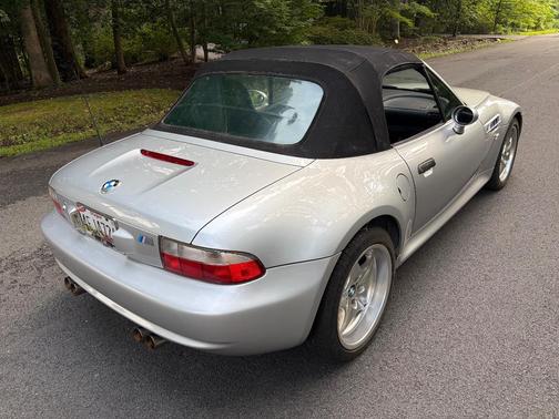 Silver 2000 BMW M Roadster