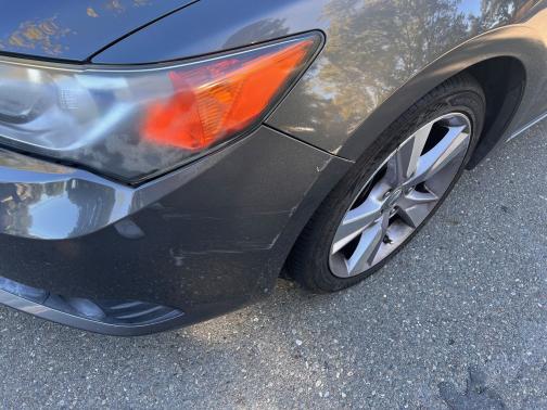 2013 Acura ILX 2.0L w/Premium Package