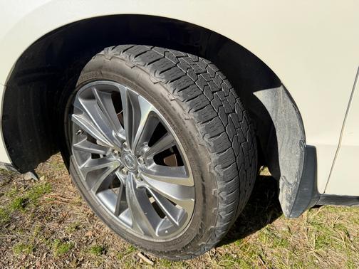 2017 Acura MDX 3.5L w/Technology Package