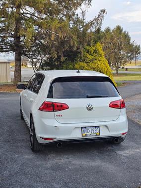 2017 Volkswagen Golf GTI Autobahn 4-Door