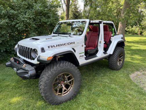 2024 Jeep Wrangler Rubicon 392