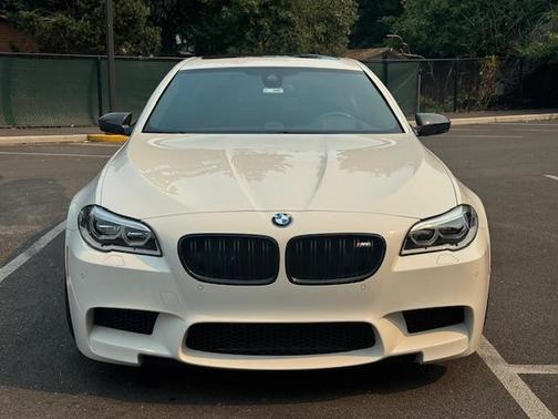 2015 BMW M5 Base