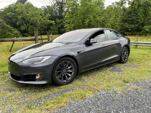 2017 Tesla Model S 75D