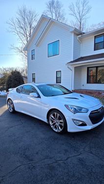 2016 Hyundai Genesis Coupe 3.8 Ultimate