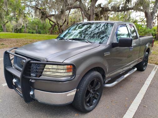 2004 Ford F-150 XLT SuperCab