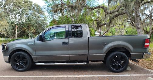 2004 Ford F-150 XLT SuperCab