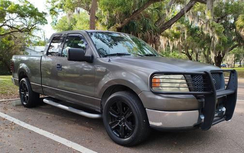 2004 Ford F-150 XLT SuperCab