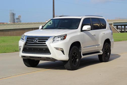 White 2017 Lexus GX 460 Base